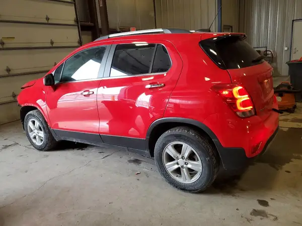3GNCJPSB5JL249312 2018 CHEVROLET TRAX - Image 2