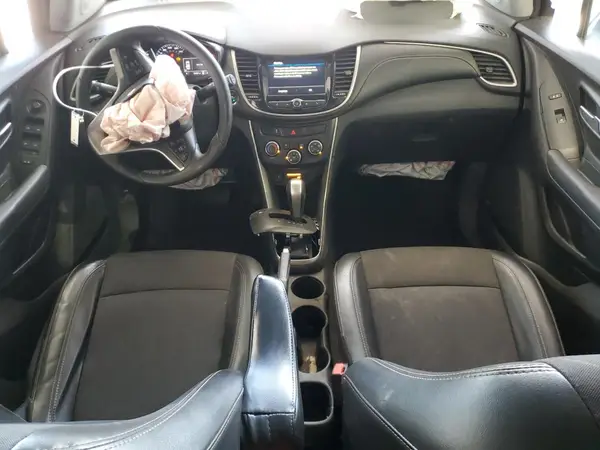 3GNCJPSB5JL314739 2018 CHEVROLET TRAX - Image 8