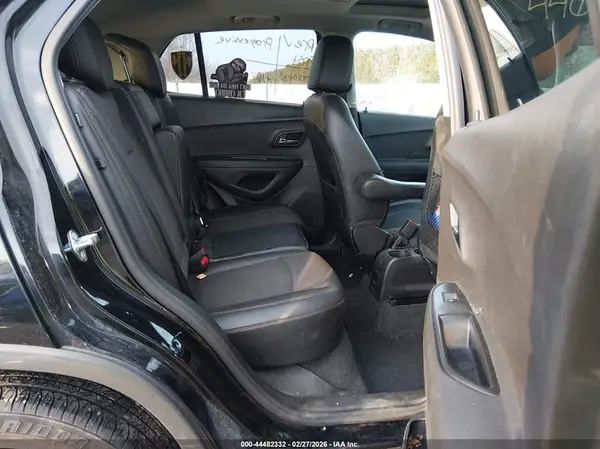 3GNCJPSB5JL359955 2018 CHEVROLET TRAX - Image 8