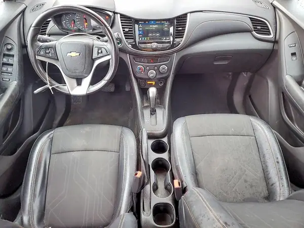 3GNCJPSB5JL362211 2018 CHEVROLET TRAX - Image 8