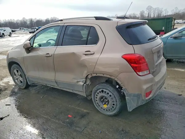 3GNCJPSB5JL363584 2018 CHEVROLET TRAX - Image 2
