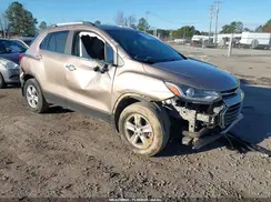3GNCJPSB5JL400276 2018 CHEVROLET TRAX