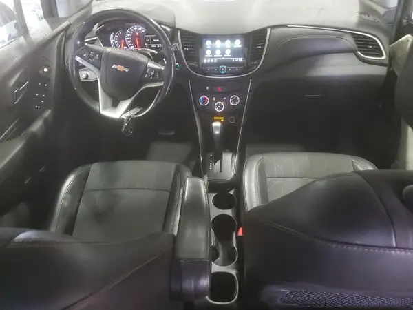 3GNCJPSB5JL417806 2018 CHEVROLET TRAX - Image 8