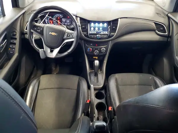 3GNCJPSB5KL115756 2019 CHEVROLET TRAX - Image 8