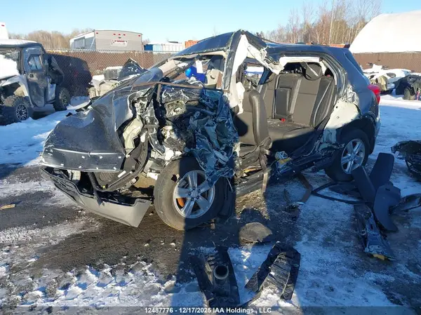3GNCJPSB5KL153763 2019 CHEVROLET TRAX - Image 2