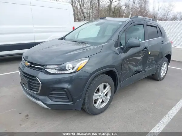 3GNCJPSB5KL156582 2019 CHEVROLET TRAX - Image 2