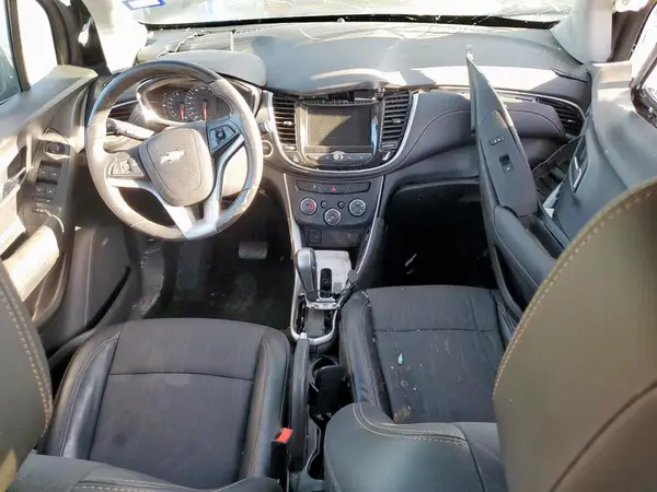 3GNCJPSB5KL192398 2019 CHEVROLET TRAX - Image 8