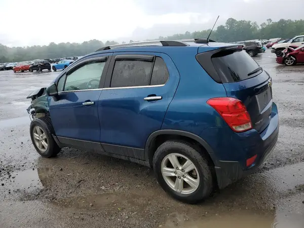3GNCJPSB5KL236092 2019 CHEVROLET TRAX - Image 2