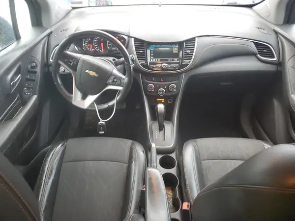 3GNCJPSB5KL236092 2019 CHEVROLET TRAX - Image 8