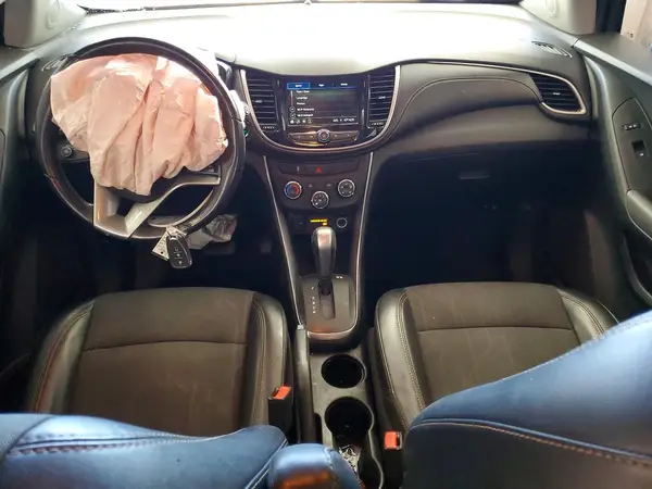 3GNCJPSB5KL289200 2019 CHEVROLET TRAX - Image 8
