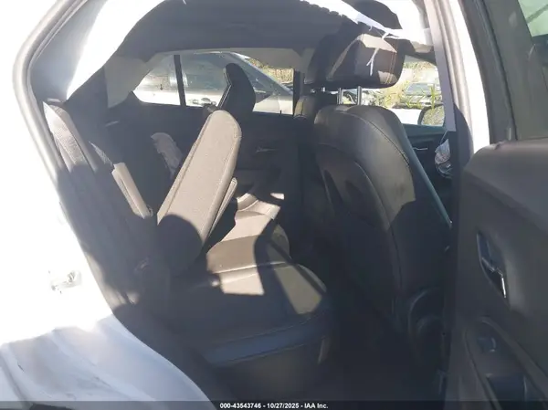 3GNCJPSB5KL292808 2019 CHEVROLET TRAX - Image 8