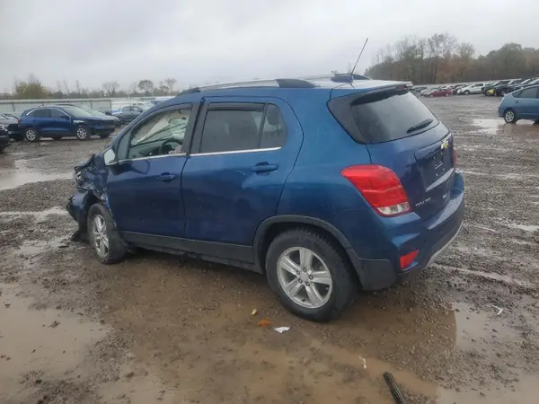 3GNCJPSB5KL399616 2019 CHEVROLET TRAX - Image 2