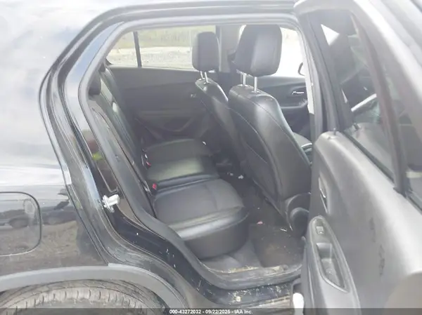 3GNCJPSB5LL121428 2020 CHEVROLET TRAX - Image 8