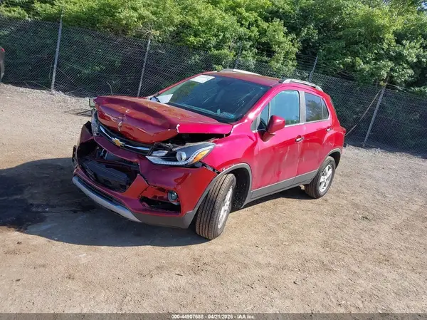 3GNCJPSB5LL169639 2020 CHEVROLET TRAX - Image 2