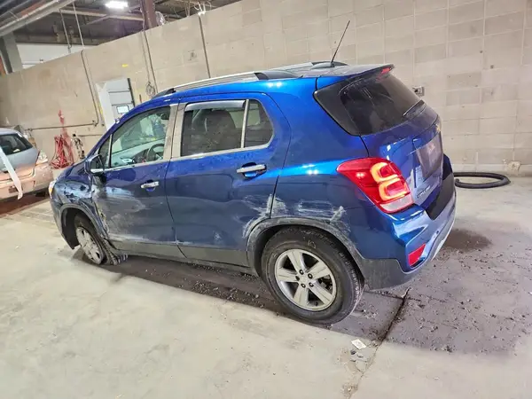 3GNCJPSB5LL197795 2020 CHEVROLET TRAX - Image 2