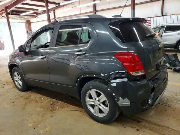 3GNCJPSB5LL200484 2020 CHEVROLET TRAX - Image 2