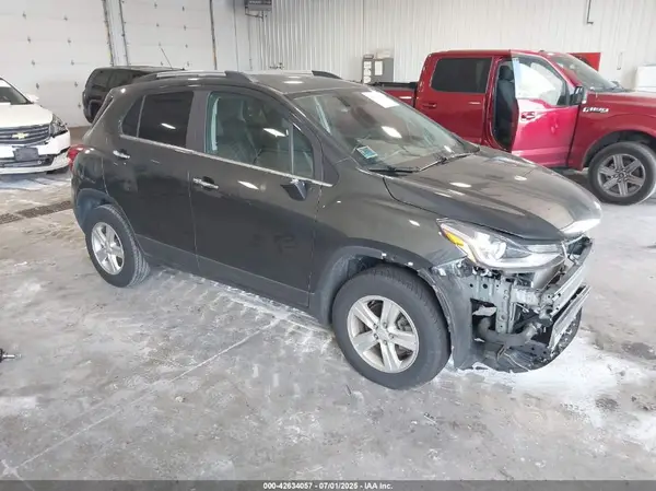 3GNCJPSB5LL270213 2020 CHEVROLET TRAX - Image 1