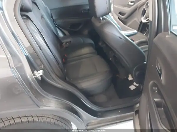 3GNCJPSB5LL270213 2020 CHEVROLET TRAX - Image 8