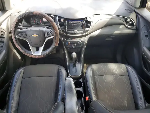 3GNCJPSB5LL275816 2020 CHEVROLET TRAX - Image 8