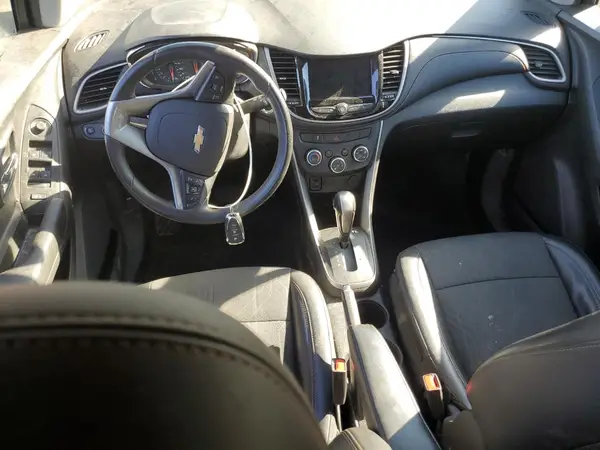 3GNCJPSB5LL302853 2020 CHEVROLET TRAX - Image 8