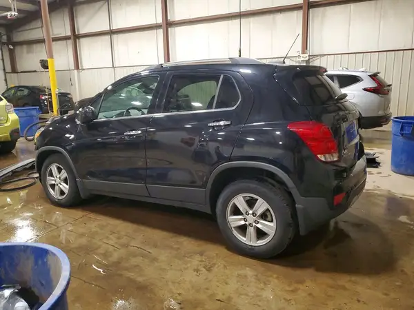 3GNCJPSB5LL331530 2020 CHEVROLET TRAX - Image 2