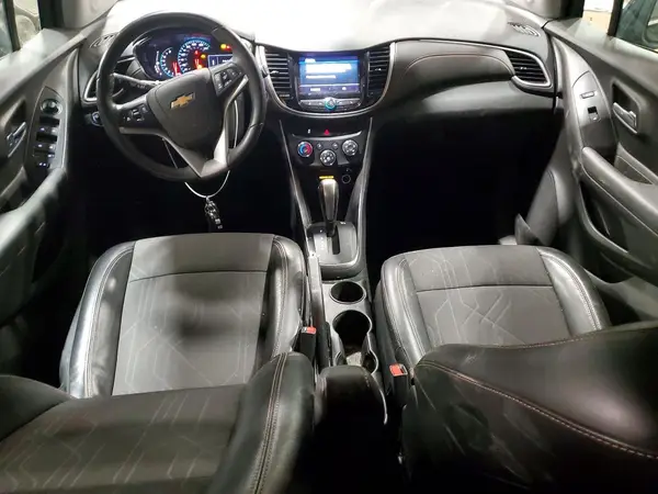 3GNCJPSB5LL331530 2020 CHEVROLET TRAX - Image 8