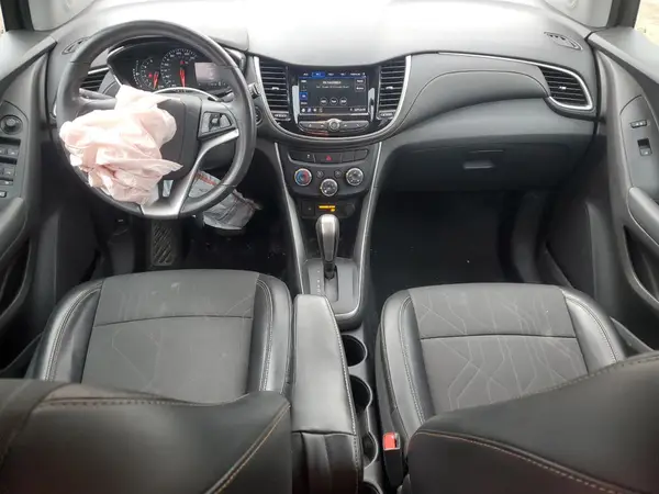 3GNCJPSB5LL331754 2020 CHEVROLET TRAX - Image 8
