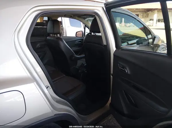 3GNCJPSB6GL128538 2016 CHEVROLET TRAX - Image 8
