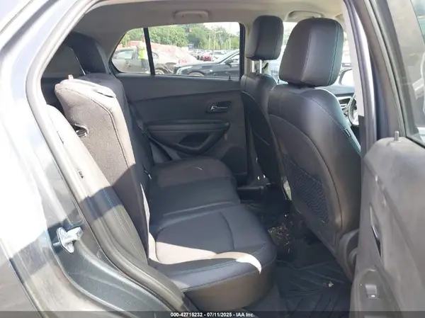 3GNCJPSB6GL143606 2016 CHEVROLET TRAX - Image 8