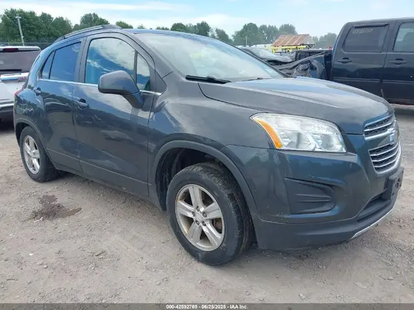 3GNCJPSB6GL158865 2016 CHEVROLET TRAX - Image 1