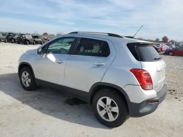 3GNCJPSB6GL160597 2016 CHEVROLET TRAX - Image 2