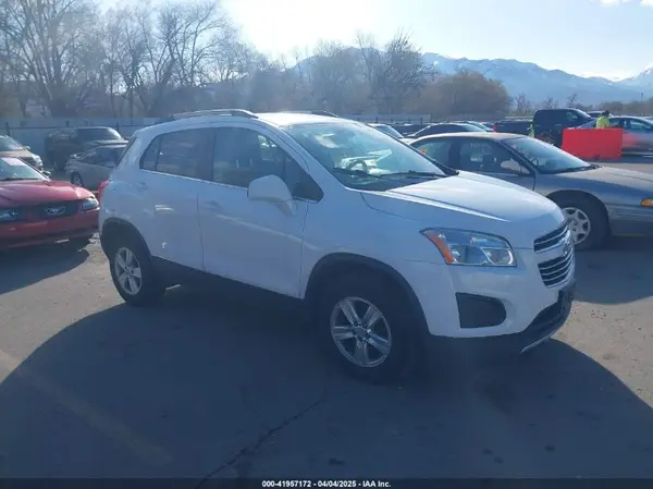 3GNCJPSB6GL162818 2016 CHEVROLET TRAX - Image 1