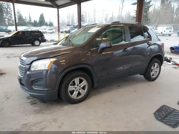 3GNCJPSB6GL218272 2016 CHEVROLET TRAX - Image 2