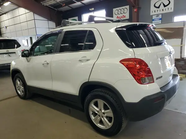 3GNCJPSB6GL219034 2016 CHEVROLET TRAX - Image 2