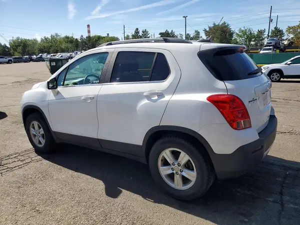 3GNCJPSB6GL239090 2016 CHEVROLET TRAX - Image 2