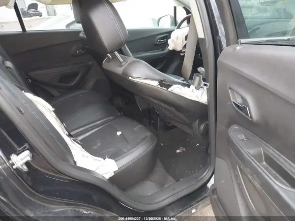 3GNCJPSB6GL246413 2016 CHEVROLET TRAX - Image 8