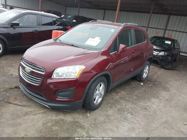 3GNCJPSB6GL248355 2016 CHEVROLET TRAX - Image 2