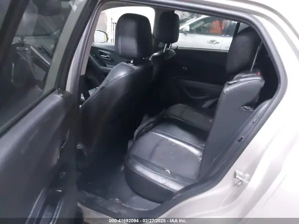 3GNCJPSB6GL258576 2016 CHEVROLET TRAX - Image 8