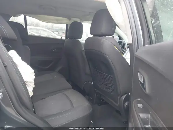 3GNCJPSB6GL270694 2016 CHEVROLET TRAX - Image 8