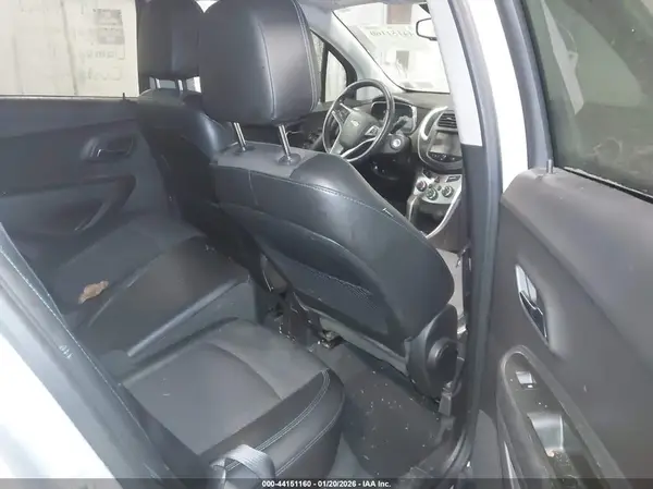 3GNCJPSB6GL271165 2016 CHEVROLET TRAX - Image 8