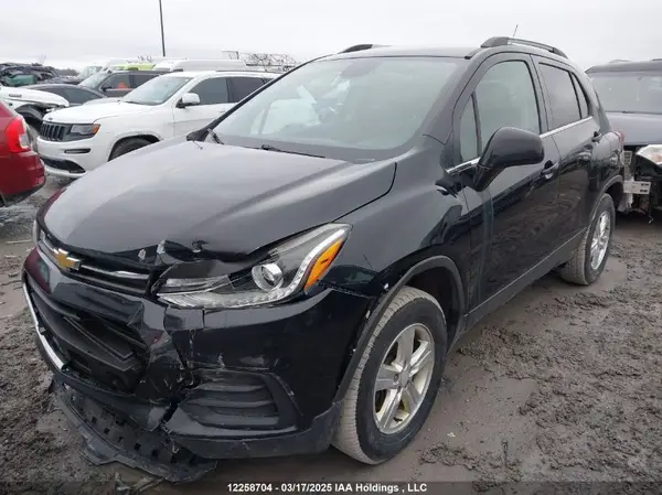 3GNCJPSB6HL130274 2017 CHEVROLET TRAX - Image 2