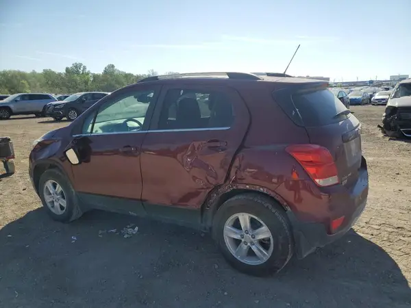 3GNCJPSB6HL134812 2017 CHEVROLET TRAX - Image 2