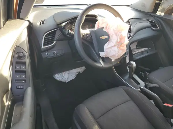 3GNCJPSB6HL151271 2017 CHEVROLET TRAX - Image 8