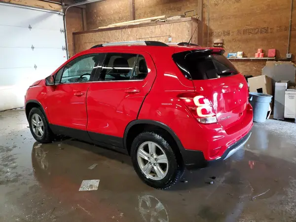 3GNCJPSB6HL155627 2017 CHEVROLET TRAX - Image 2