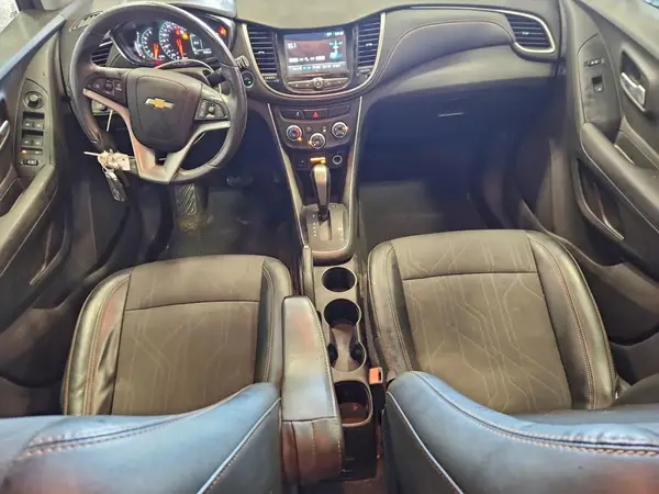 3GNCJPSB6HL186070 2017 CHEVROLET TRAX - Image 8