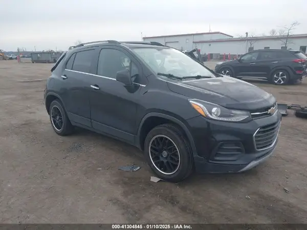 3GNCJPSB6HL186778 2017 CHEVROLET TRAX - Image 1
