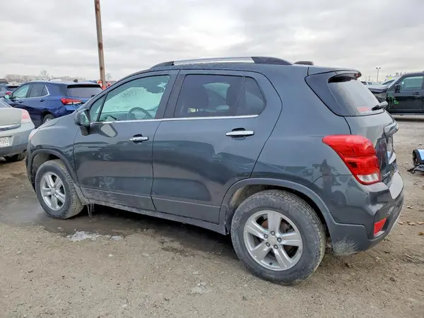 3GNCJPSB6HL244632 2017 CHEVROLET TRAX - Image 2