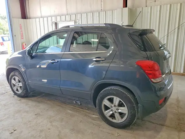 3GNCJPSB6HL268848 2017 CHEVROLET TRAX - Image 2