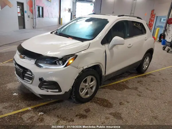 3GNCJPSB6HL278716 2017 CHEVROLET TRAX - Image 2