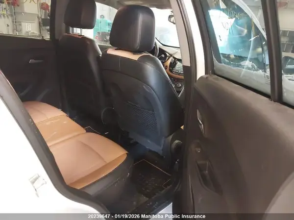 3GNCJPSB6HL278716 2017 CHEVROLET TRAX - Image 8